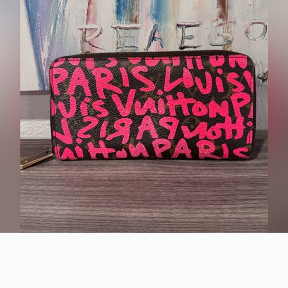 Louis Vuitton Sprouse Pink Monogram Graffiti Zippy Wallet Long Zip - Picture 3 of 13